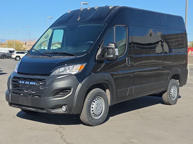 2025 Ram ProMaster 1500 Tradesman photo 4