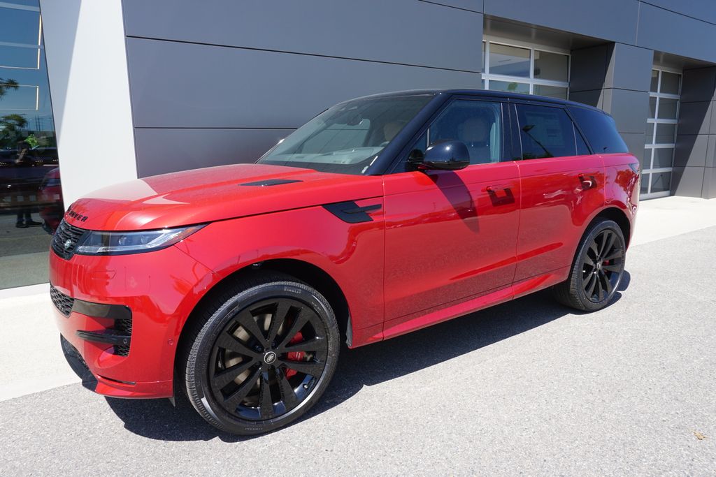 2025 Land Rover Range Rover Sport SE photo 3