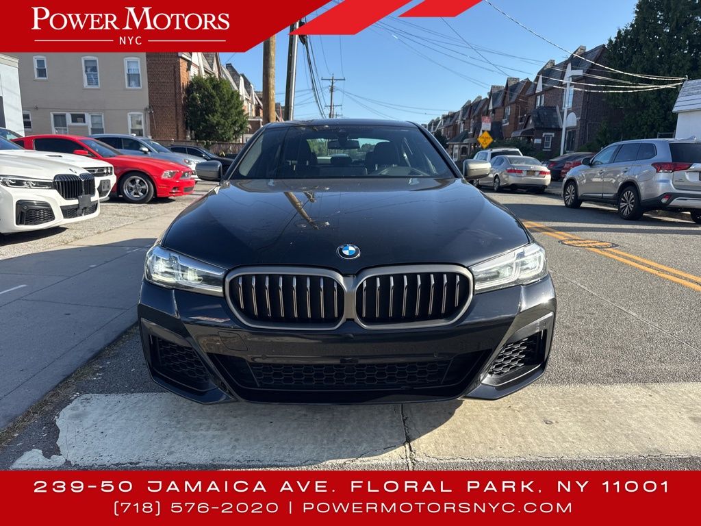 2022 Bmw M550i xDrive photo 3