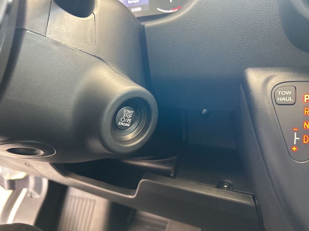 2023 Ram ProMaster 3500 Window Van photo 28