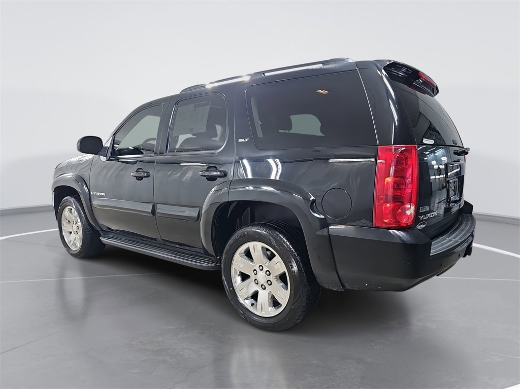 2008 Gmc Yukon SLT photo 4