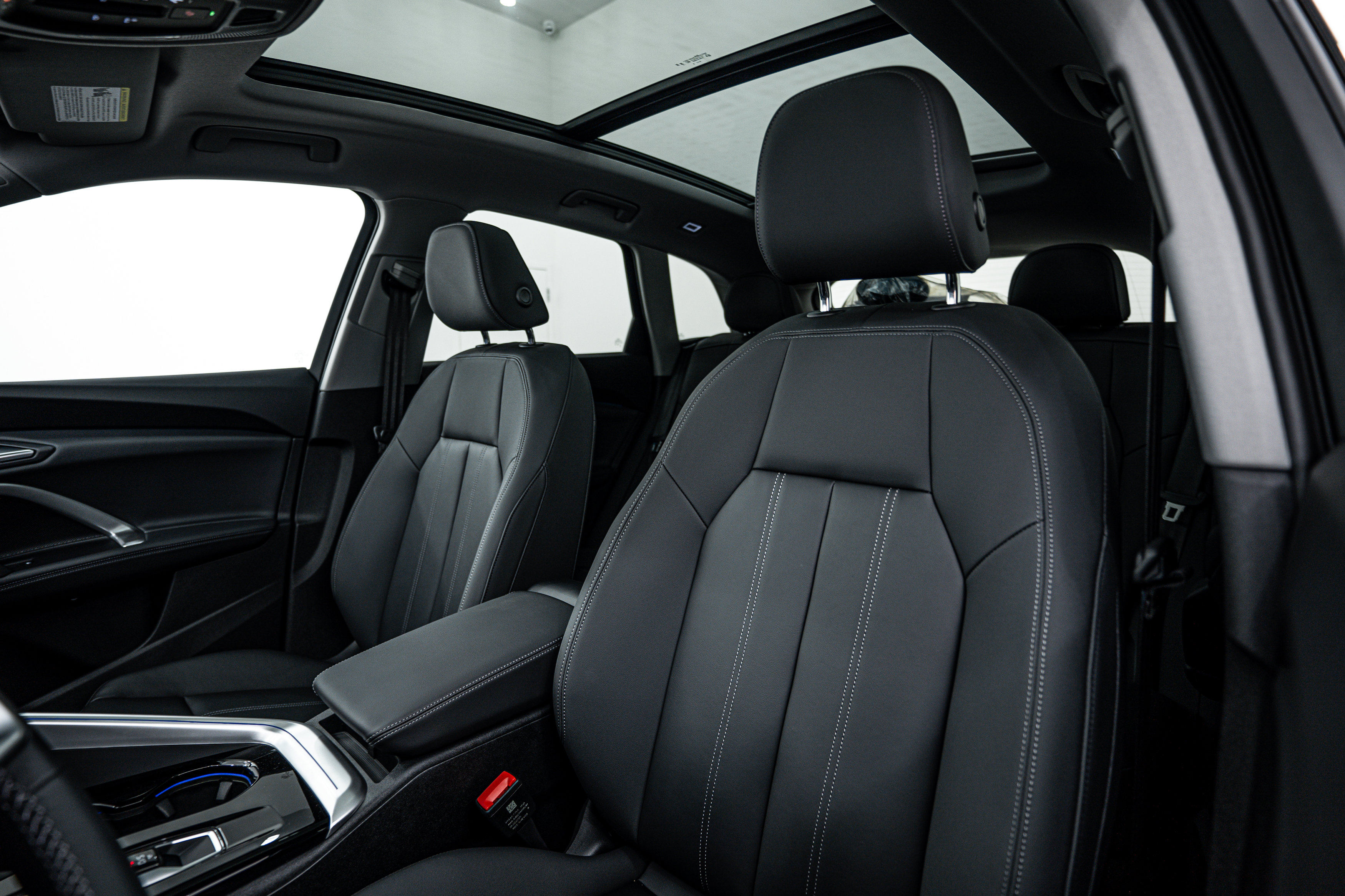 2025 Audi Q5 Premium Plus photo 11