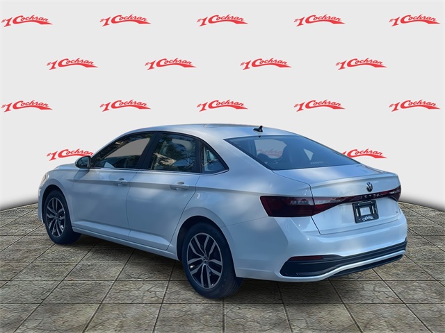 2025 Volkswagen Jetta 1.5T SE photo 4