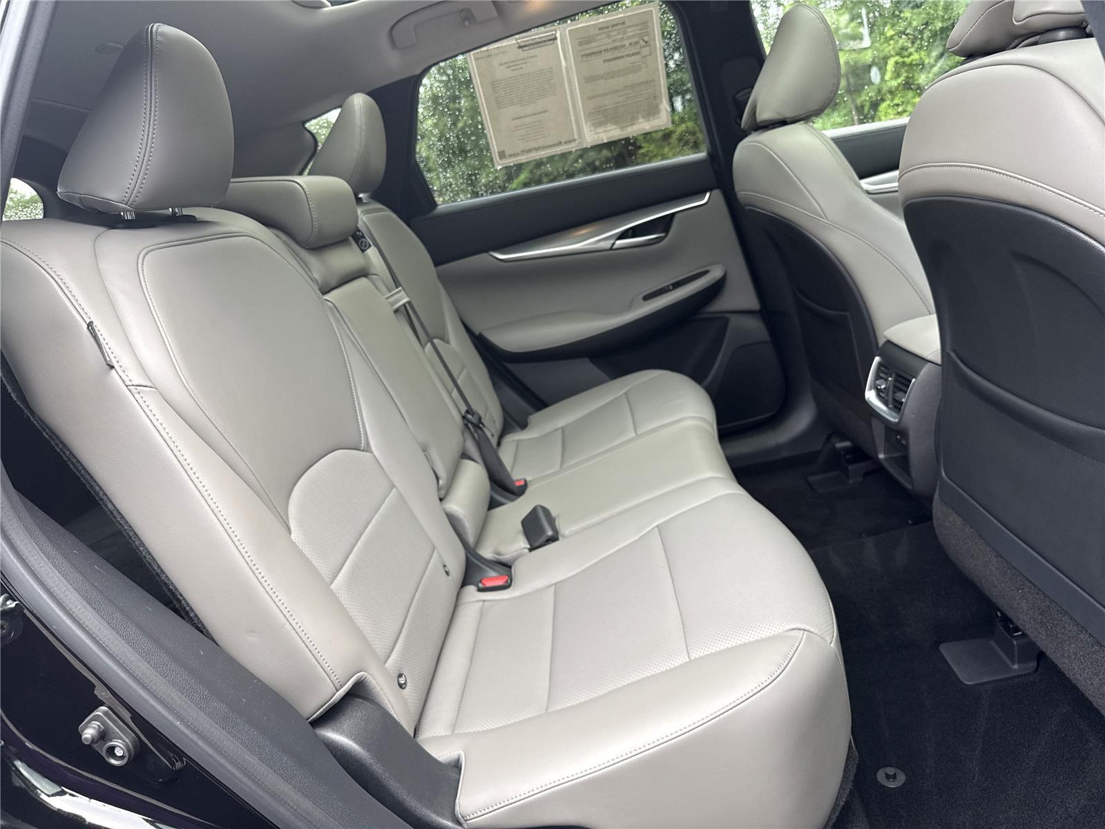 2024 Infiniti QX50 Luxe photo 19