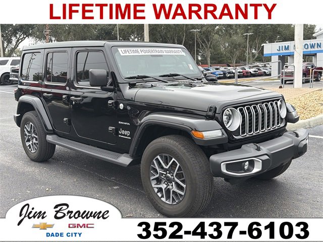 2024 Jeep Wrangler 4-Door Sahara's photo