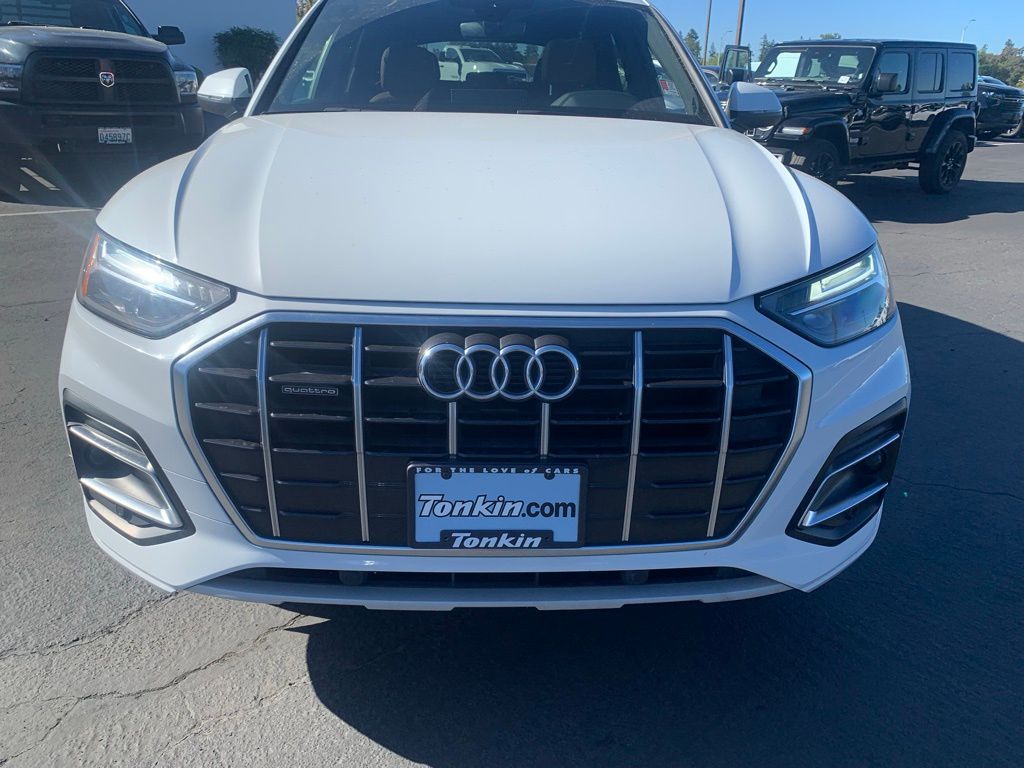2021 Audi Q5 Premium 45 TFSI photo 3