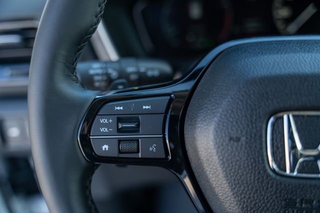 2025 Honda Pilot Touring photo 22