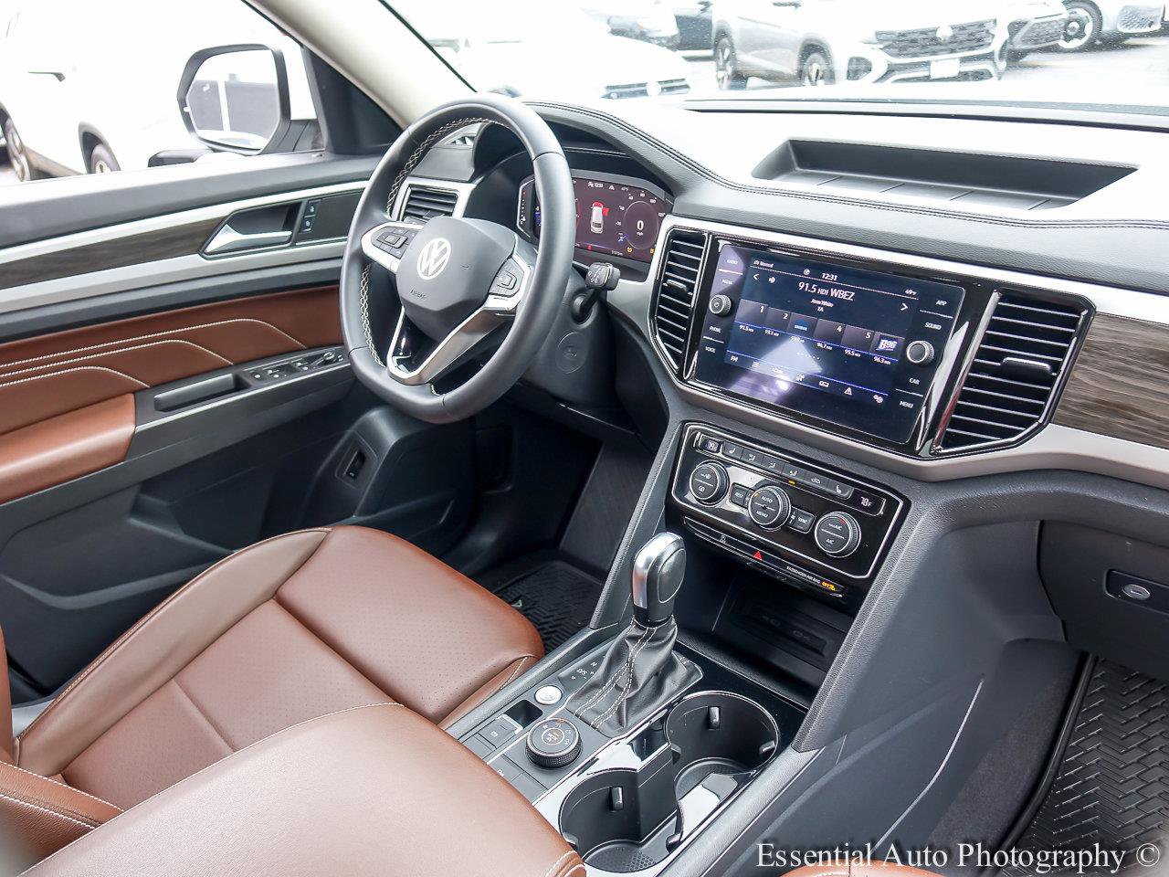 2023 VOLKSWAGEN ATLAS - Image 24