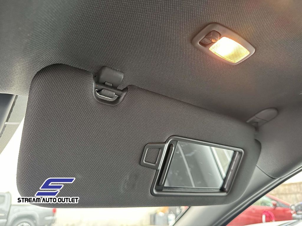 2022 Hyundai Sonata SEL Plus photo 28