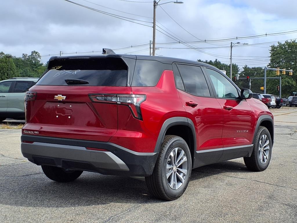 2026 Chevrolet Equinox LT photo 2
