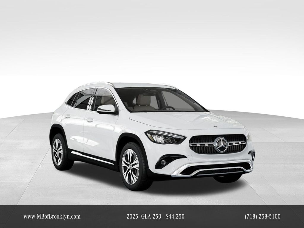 2025 Mercedes Benz GLA 250 4MATIC photo 9