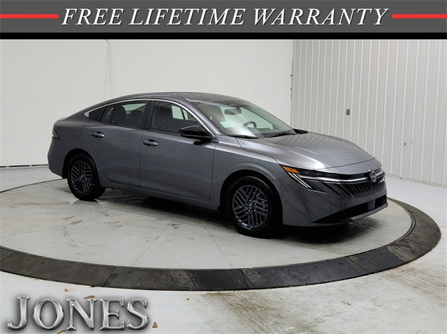 2026 Nissan Sentra SV's photo