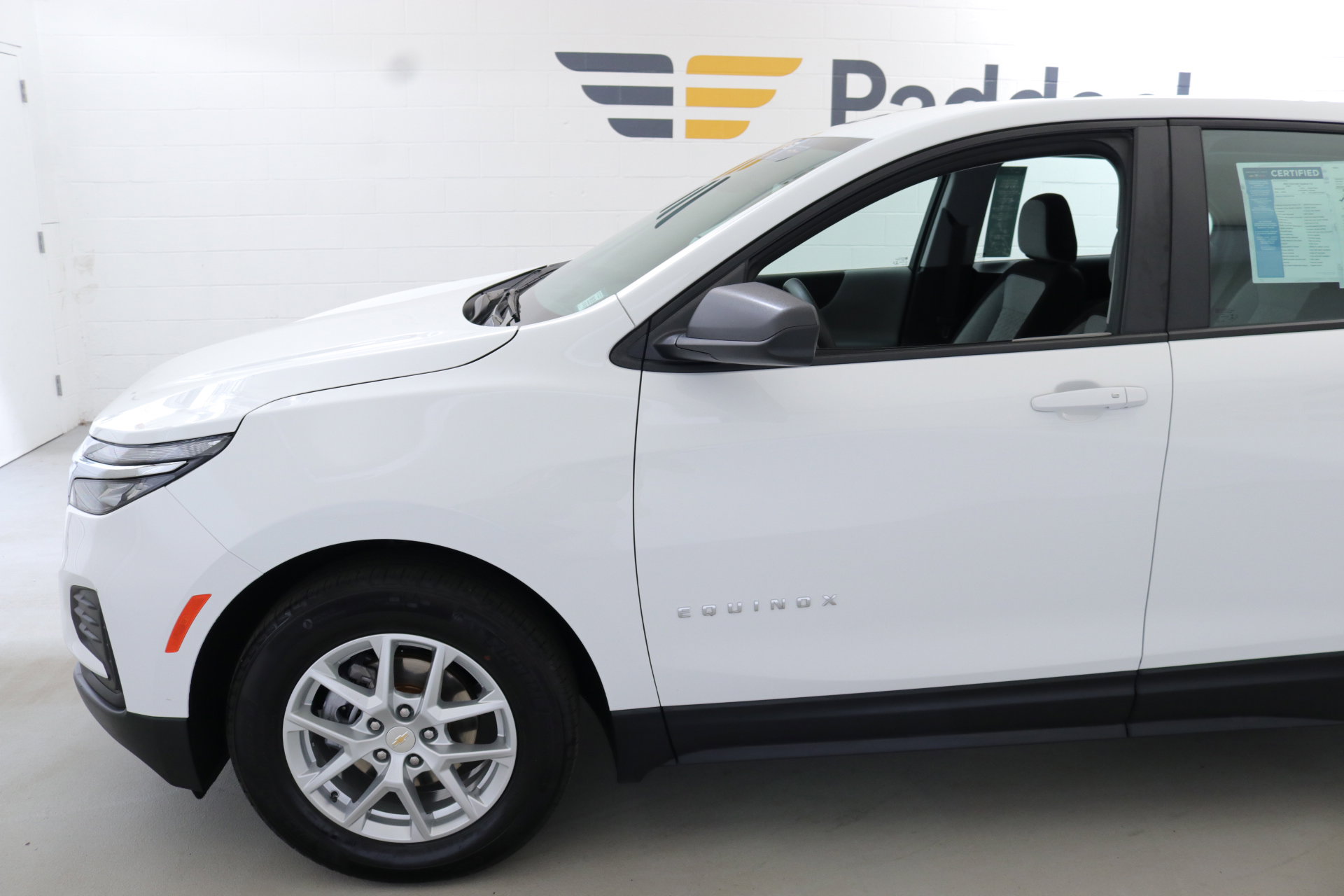 2022 Chevrolet Equinox LS photo 4