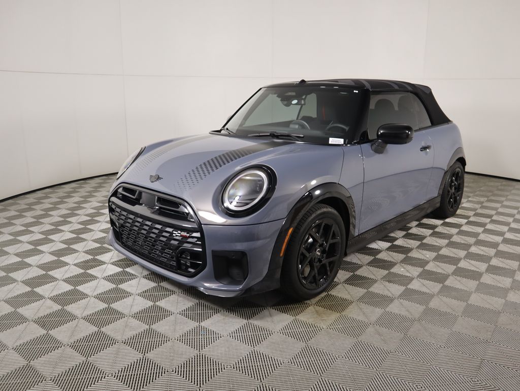 2026 Mini Cooper Convertible Iconic photo 9