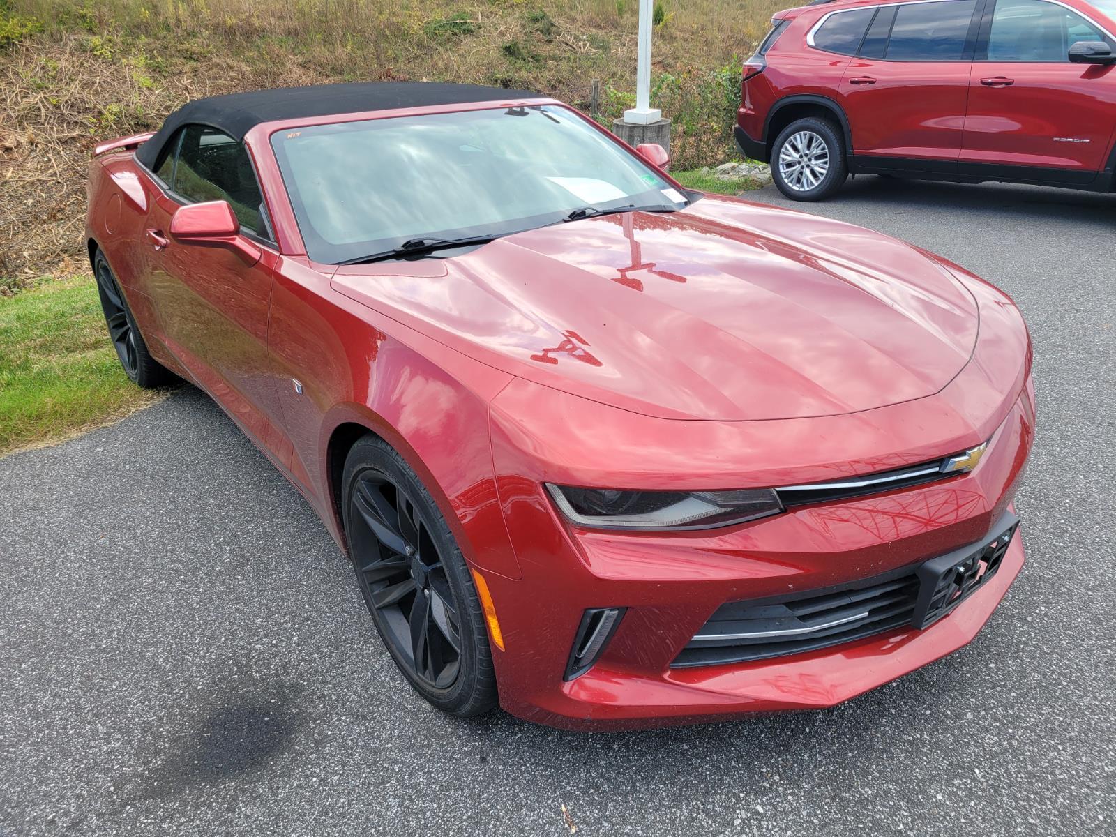 2017 Chevrolet Camaro 1LT photo 3