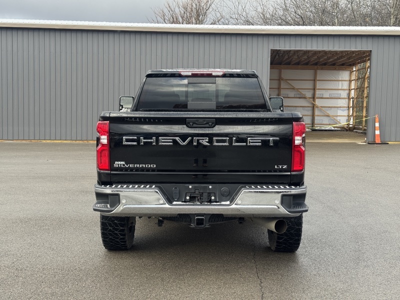 2023 Chevrolet Silverado 2500HD LTZ photo 4