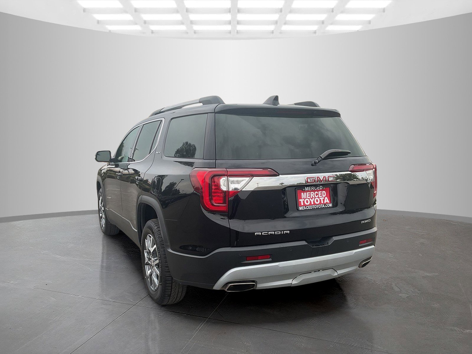 2023 Gmc Acadia SLT photo 3