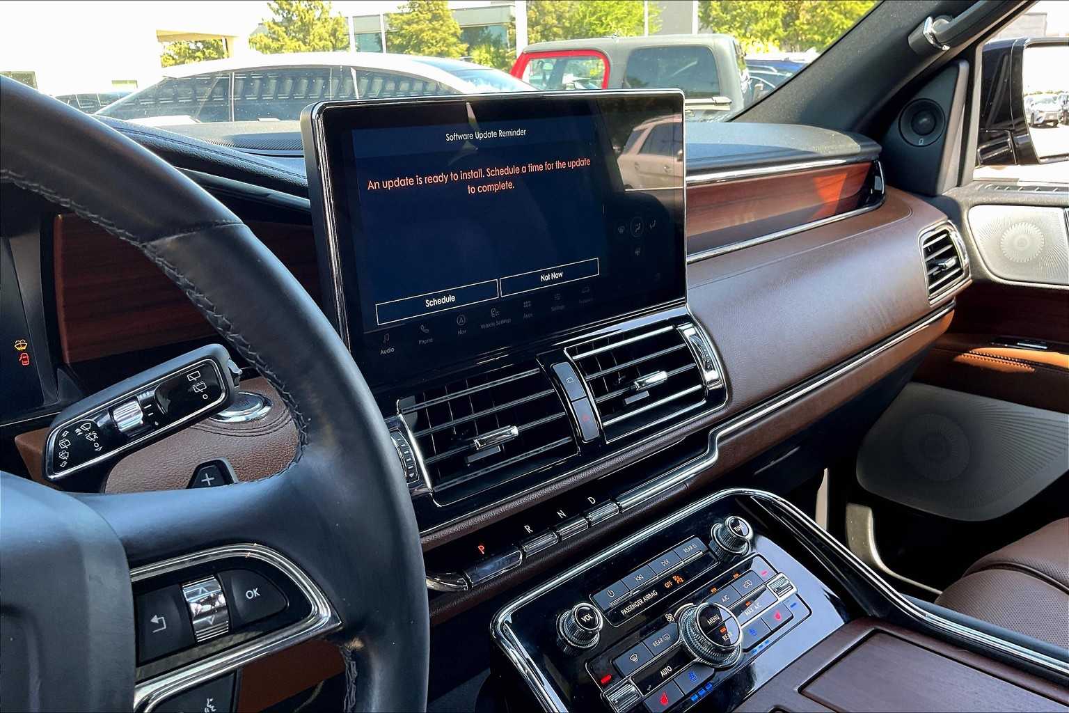 2022 Lincoln Navigator Reserve photo 5