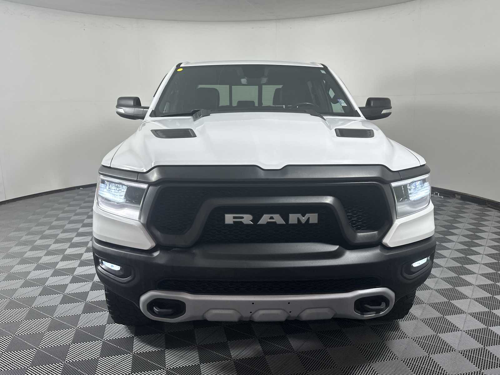 2019 Ram 1500 Rebel photo 3