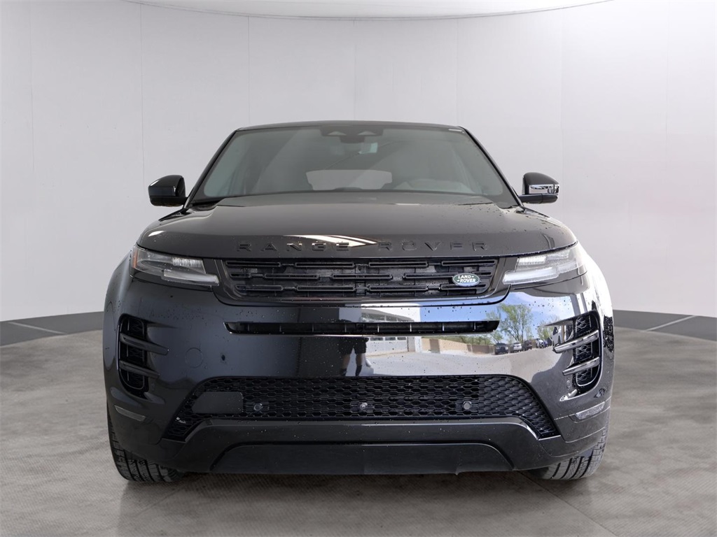 2026 Land Rover Range Rover Evoque Dynamic SE photo 2