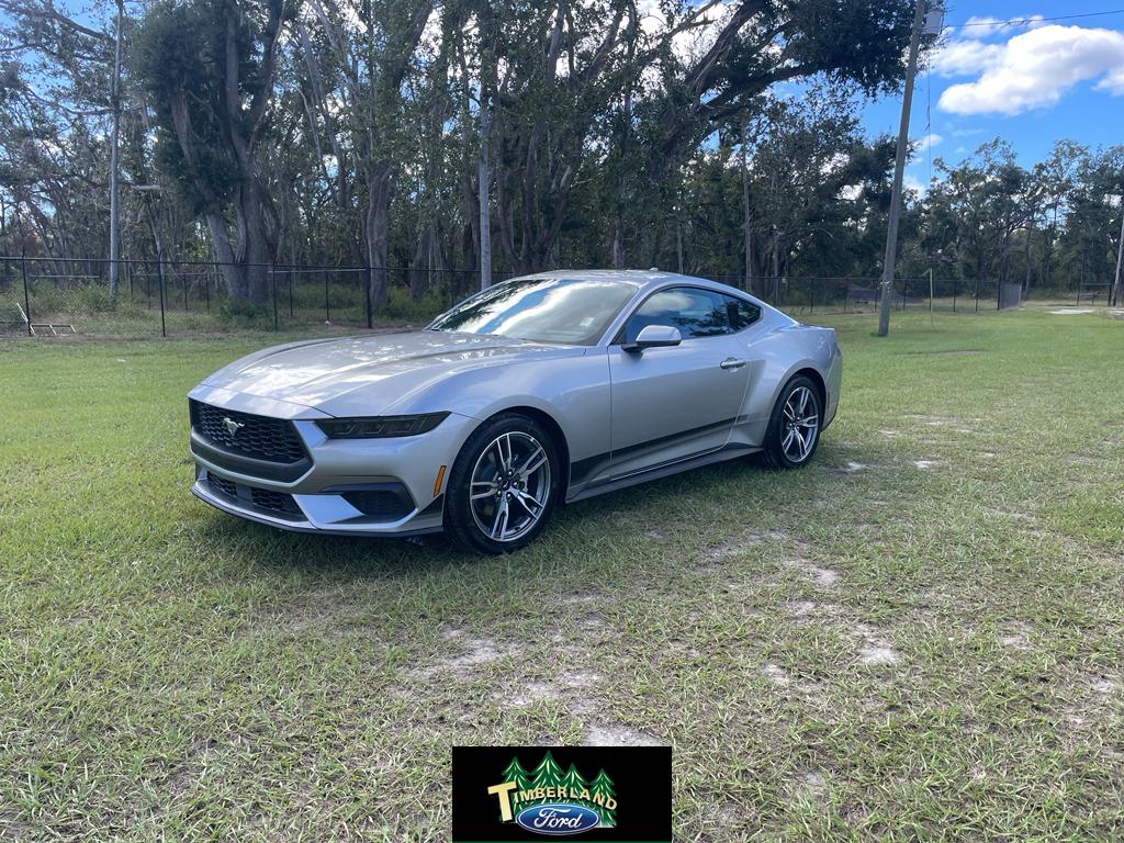 2025 Ford Mustang EcoBoost's photo