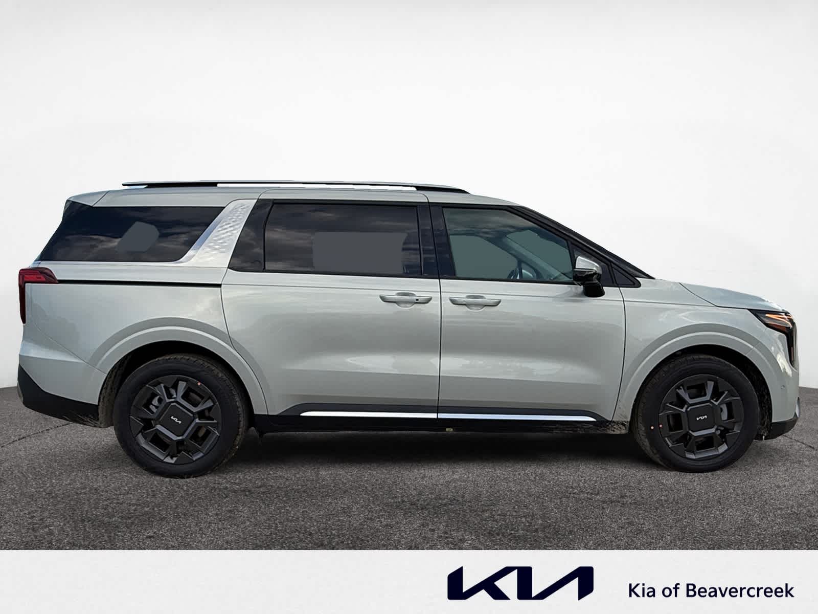 2026 Kia Carnival SX photo 5