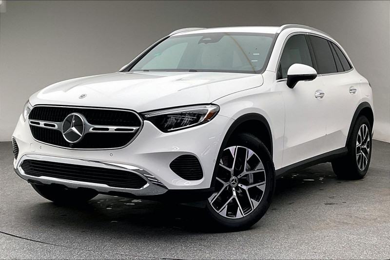 2026 Mercedes-Benz GLC