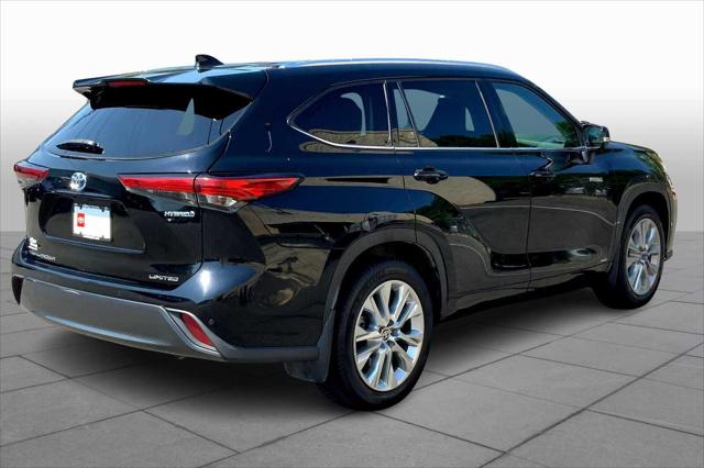 2021 Toyota Highlander Limited photo 12