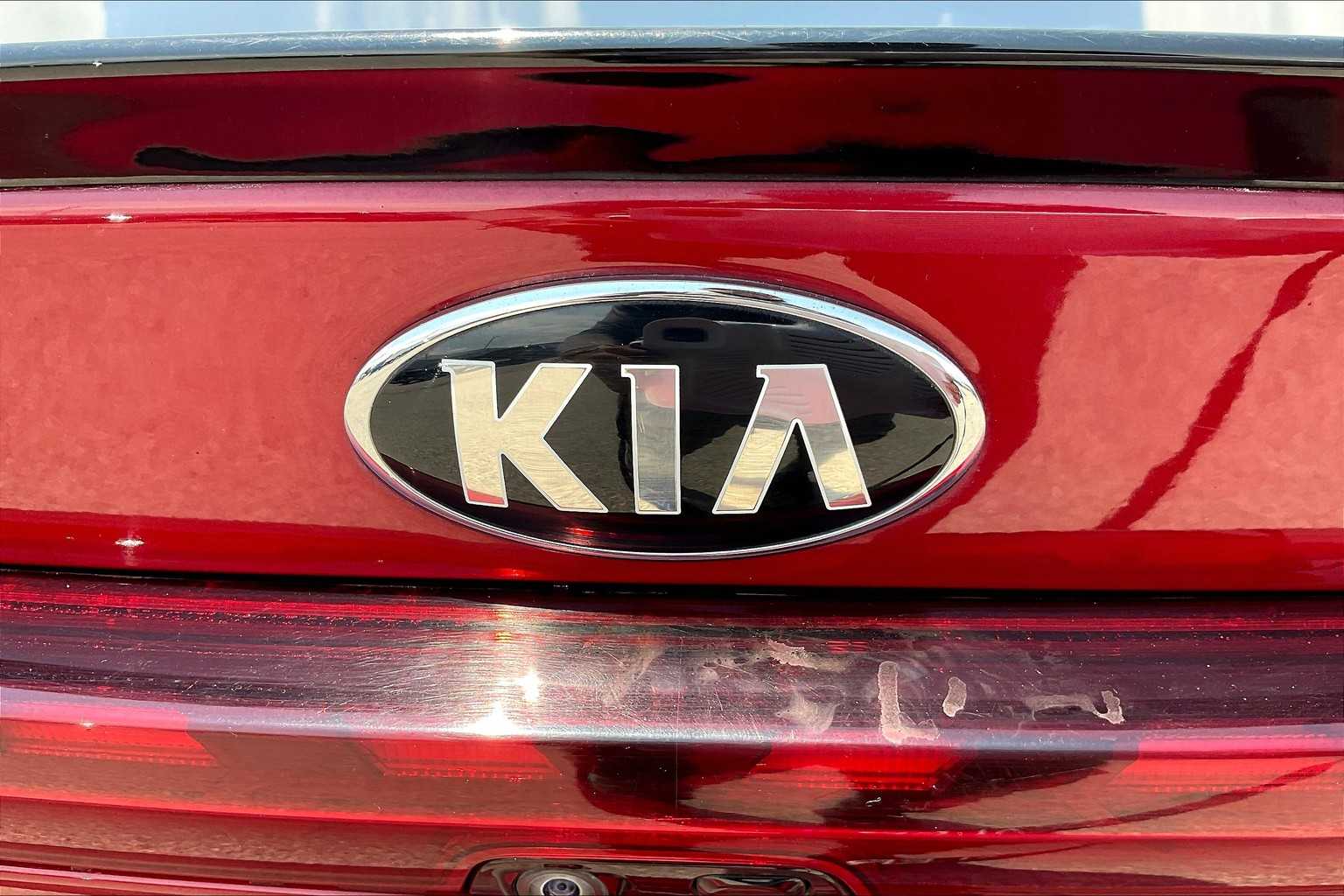 2021 Kia K5 GT-Line photo 27
