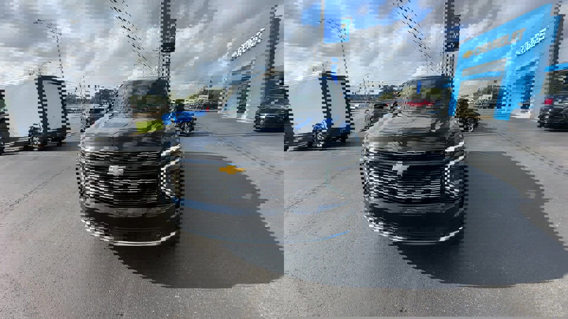 2026 Chevrolet Tahoe High Country photo 2