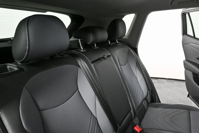 2025 Volkswagen Tiguan SE photo 19