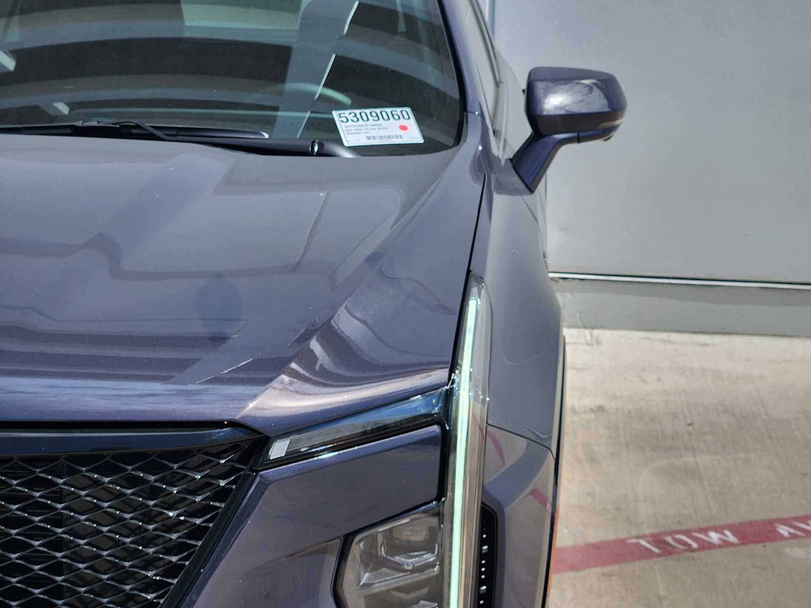 2025 Cadillac XT4 Sport photo 5