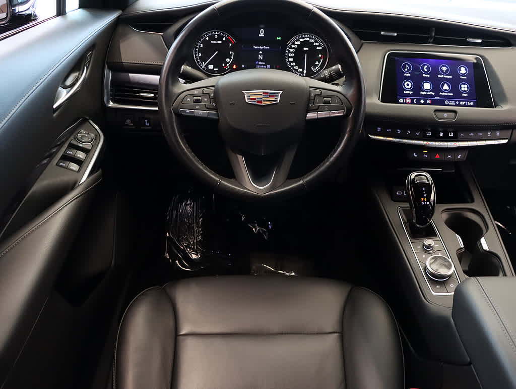 2023 Cadillac XT4 Luxury photo 13