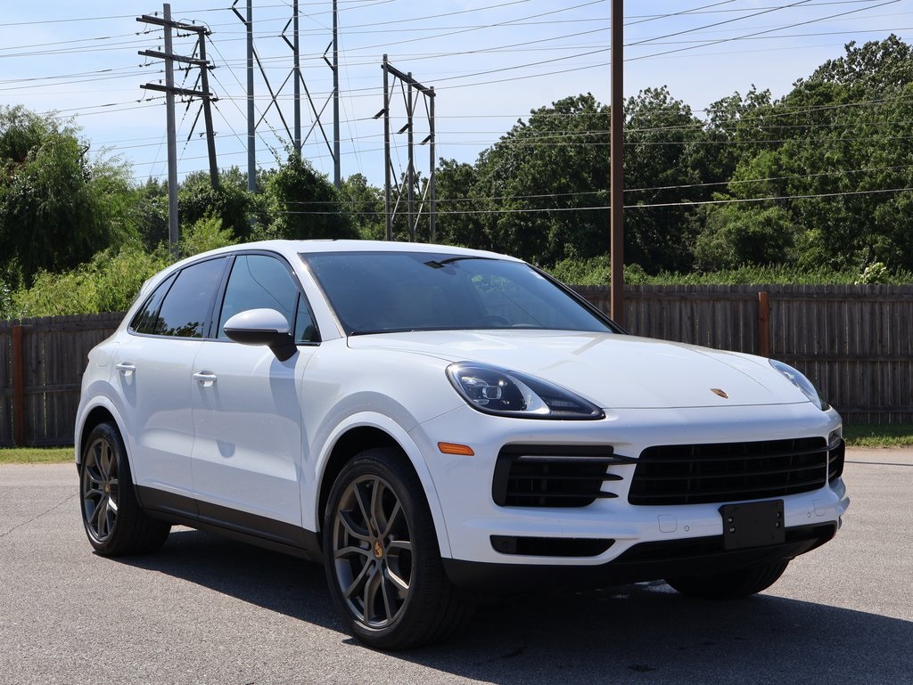 2022 Porsche Cayenne S photo 10