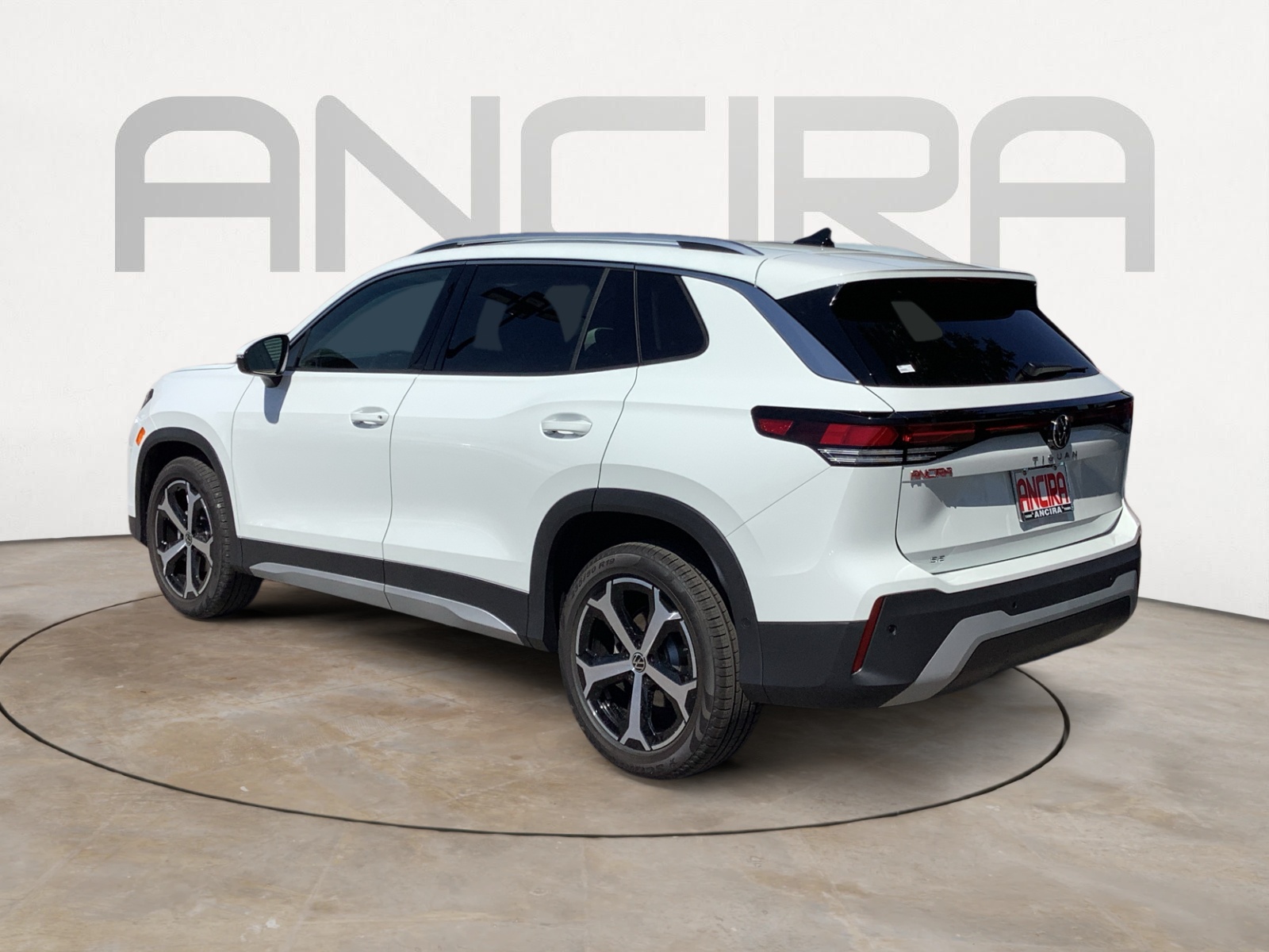 2025 Volkswagen Tiguan SE photo 5