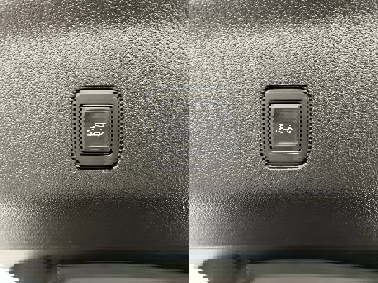 2023 Gmc Yukon XL Denali photo 3