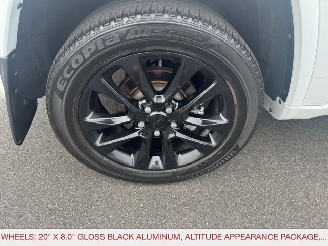 2022 Jeep Cherokee Laredo X photo 4