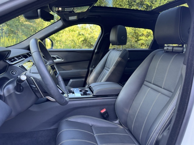 2023 Land Rover Range Rover Velar S photo 13