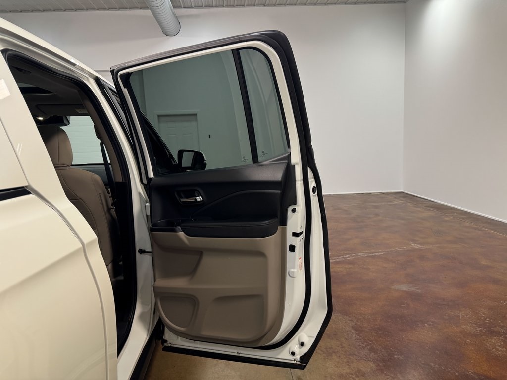 2019 Honda Ridgeline RTL-E photo 59