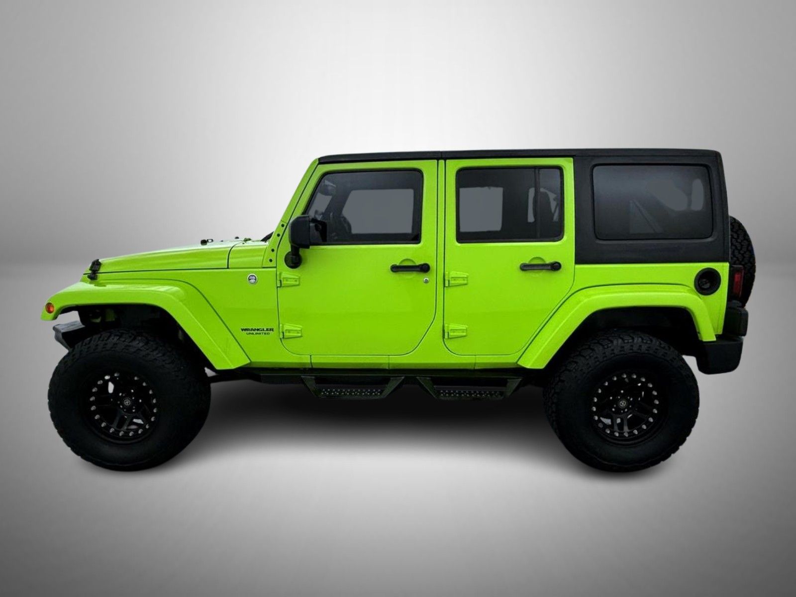 2013 Jeep Wrangler Unlimited Sahara photo 8