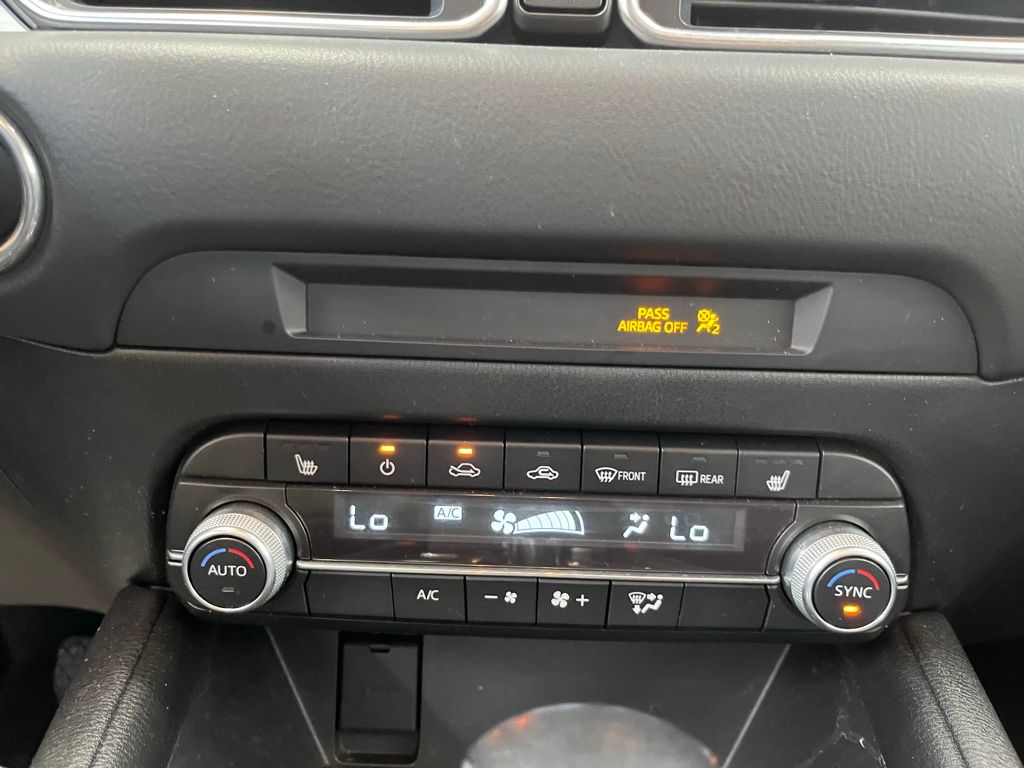2021 Mazda CX-5 Touring photo 17