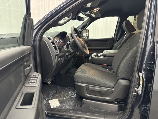 2026 Ram 3500 Tradesman photo 2