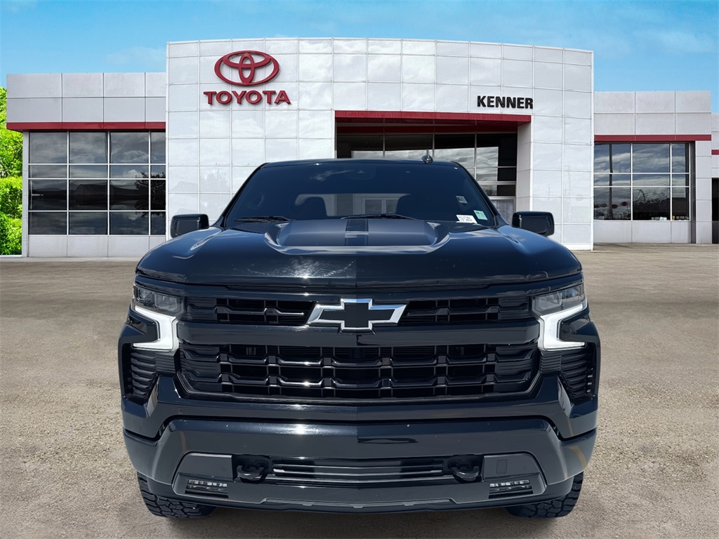 2023 Chevrolet Silverado 1500 RST Rally Edition photo 2