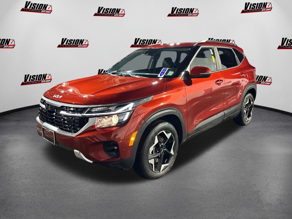 2025 Kia Seltos S's photo