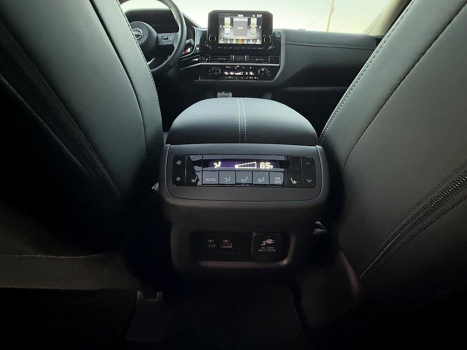2025 Nissan Pathfinder Platinum photo 27