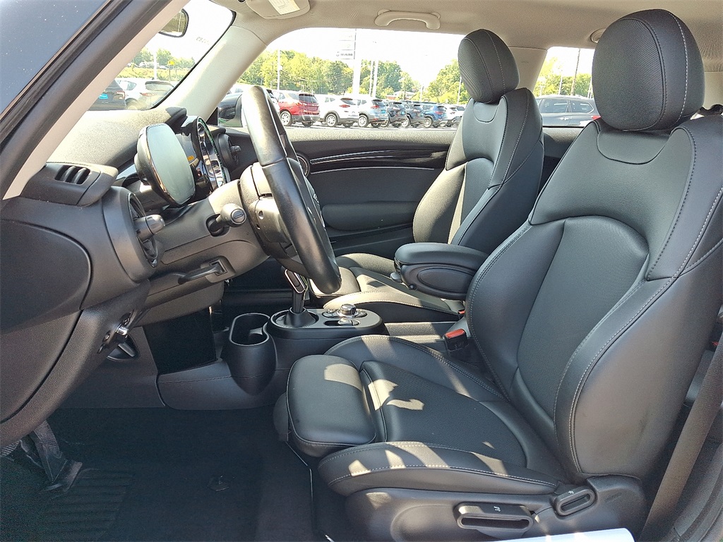 2022 Mini Cooper SE Signature photo 14