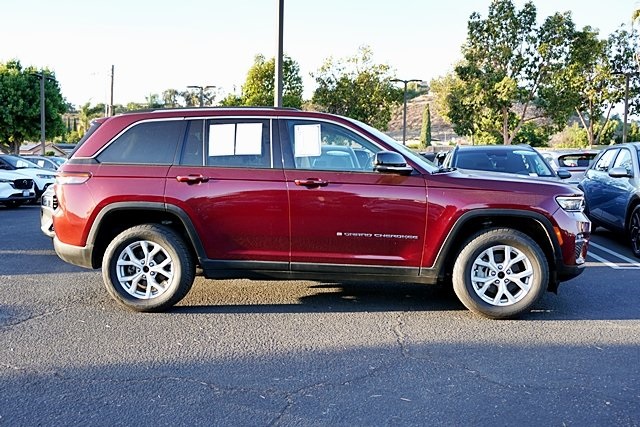 Used 2023 Red Jeep Limited image 6