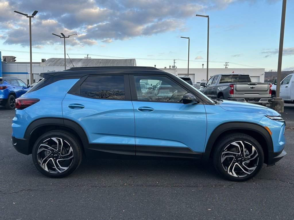 2025 Chevrolet Trailblazer RS photo 4