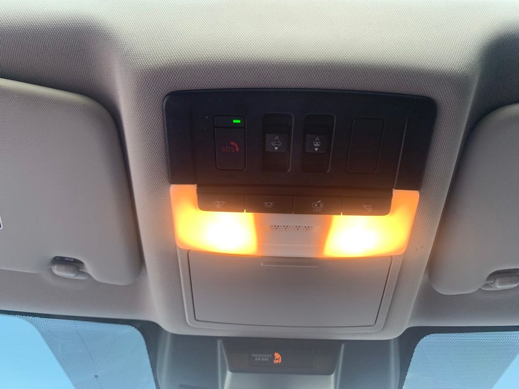 2023 Nissan Rogue SV photo 20