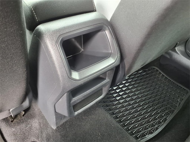 2023 Volkswagen Taos S photo 10